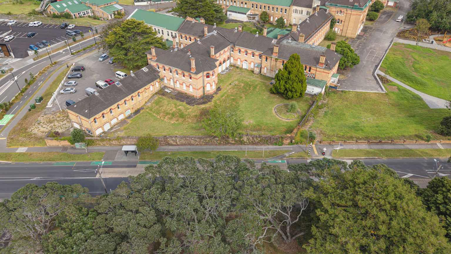 Aerial photograph showing the old Carrington Hospital and historic wall.