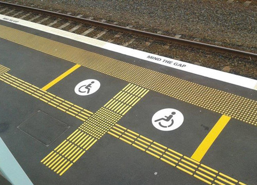 Train station platform markings for wheelchair access