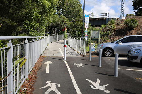 Opanuku Stream walk and cycleway