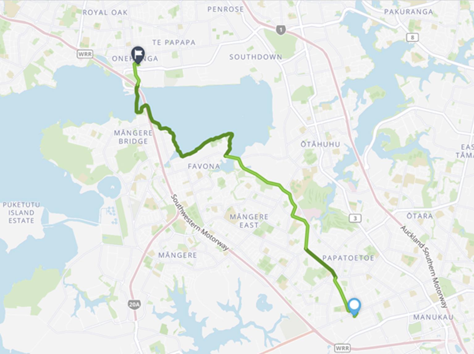 Map showing cycling route from Puhinui Station to Onehunga Station