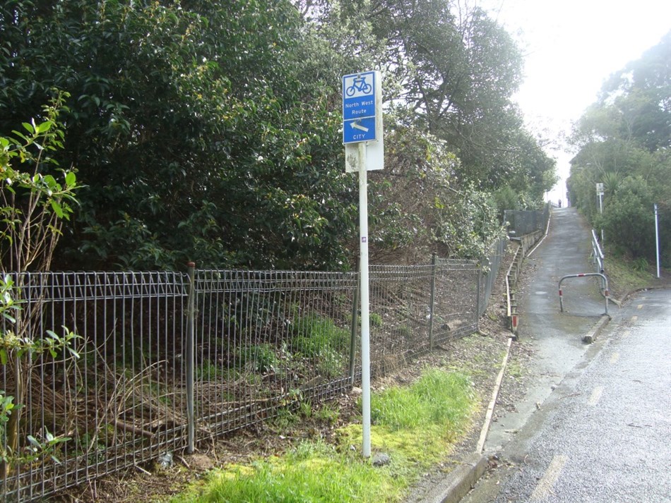 Ramp up to Newton Road overbridge