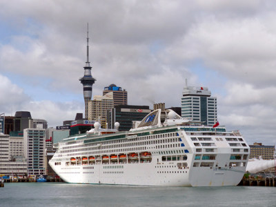 15341639444 56Ed6be988 B